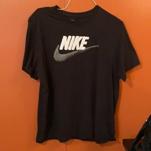 NWOT Men’s Nike Tshirt